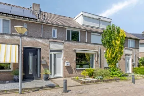 Tussenwoning te koop: Armehoefstraat 8, D'Ekker Veldhoven