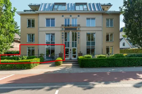 Appartement te koop: Arnhemsestraatweg 13, Velp-Noord boven spoorlijn Velp (Ge)