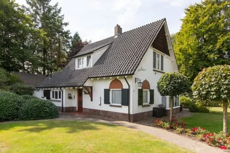 Vrijstaande woning te koop: Arnhemsestraatweg 177, Rheden Rheden