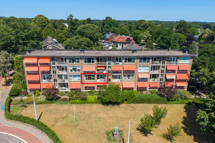 Appartement te koop: Arnhemsestraatweg 54, Velp-Noord boven spoorlijn Velp (Ge)