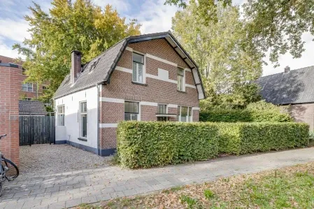 Vrijstaande woning te koop: Arnhemseweg 86, Apeldoorn
