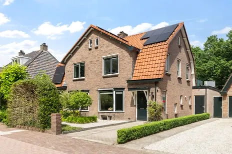Hoekwoning te koop: Arnhemseweg-Zuid 298, Leusderkwartier-Oost Amersfoort