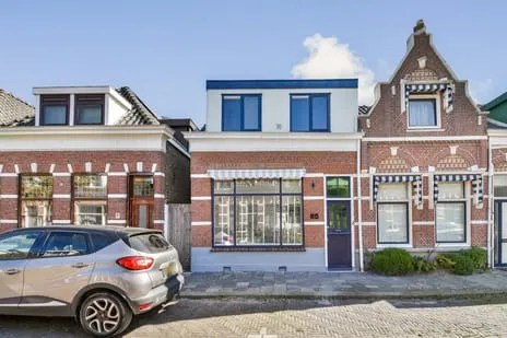 Hoekwoning te koop: Arnold Hoogvlietstraat 85, Oostbuurt Vlaardingen