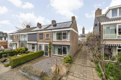 Hoekwoning te koop: Arnold van Leuvenstraat 7, Teteringen Teteringen