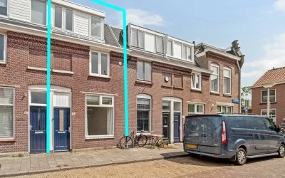 Terraced house for sale: Arnoldstraat 6, Olofsbuurt Delft