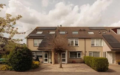 Tussenwoning te koop: Aronskelkweg 3, Groot Deijleroord en Ter Weer Wassenaar