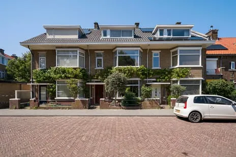 Terraced house for sale: Aronskelkweg 55, Bohemen en Meer en Bos 'S-Gravenhage