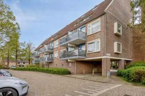 Appartement te koop: Arthur van Schendelplein 19, Hemen Hillegom
