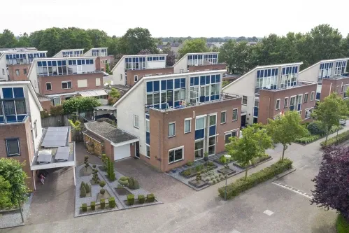 Twee-onder-één-kap te koop: Arthur van Schendelstraat 5, Hoge Akker Dongen