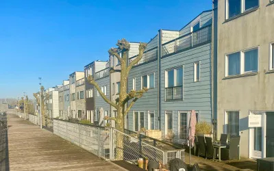 Tussenwoning te koop: Arubapier 35, Almere
