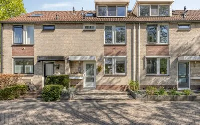 Tussenwoning te koop: Ary Schefferlaan 8, Krommeweg-Noord Hendrik-Ido-Ambacht