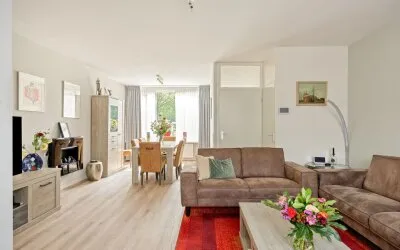 Tussenwoning te koop: Asschatterweg 129, De Wetering Leusden