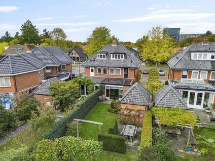Twee-onder-één-kap te koop: Asselsestraat 279, Driehuizen Apeldoorn