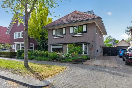 Twee-onder-één-kap te koop: Asselsestraat 293, Driehuizen Apeldoorn