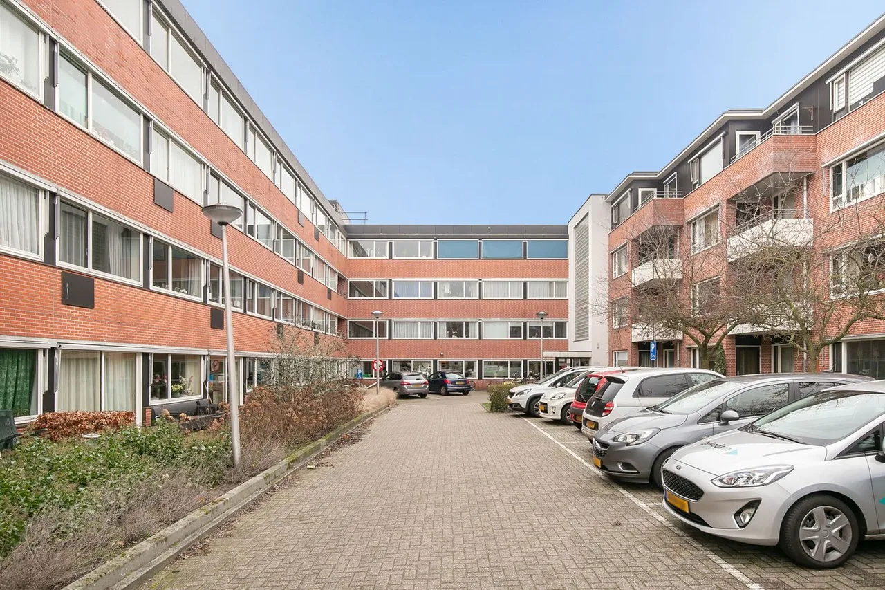 Studio te huur: Assendorperdijk 144F, Zwolle