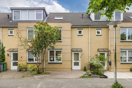 Tussenwoning te koop: Asserring 29, Theaterbuurt Amstelveen