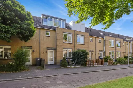Tussenwoning te huur: Asserring 3, Theaterbuurt Amstelveen