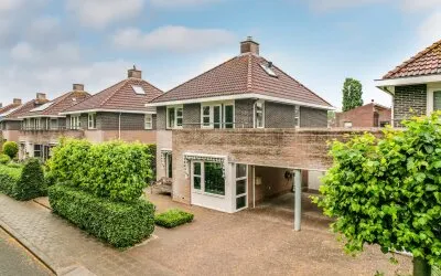 Twee-onder-één-kap te koop: Assumburg 11, Landerijen Noord/West Lelystad