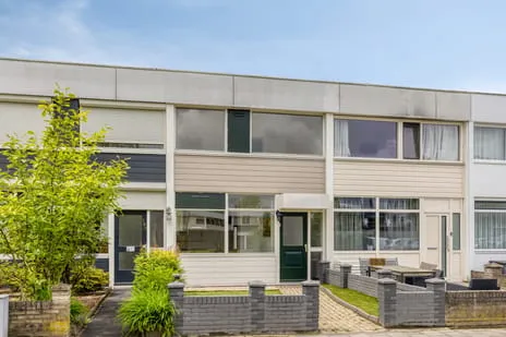 Tussenwoning te koop: Astronautenlaan 102, Eeuwsels Helmond