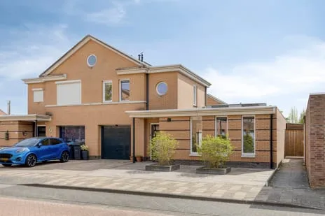 Tussenwoning te koop: Atilla 39, Blixembosch-Oost Eindhoven
