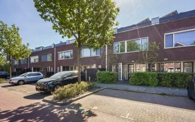 Tussenwoning te koop: Atlantische Oceaan 20, Woerdblok Naaldwijk