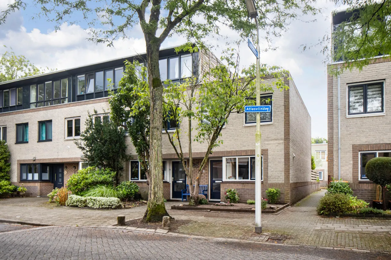Hoekwoning te koop: Atlasvlinder 92, Amersfoort