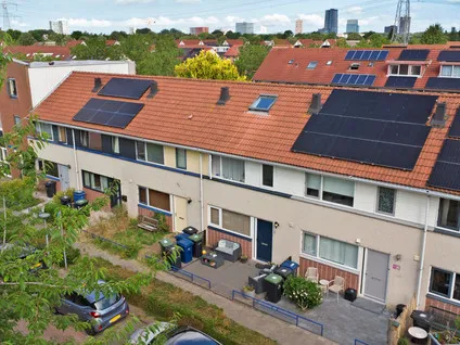 Tussenwoning te koop: Audrey Hepburnstraat 24, Filmwijk Midden Almere