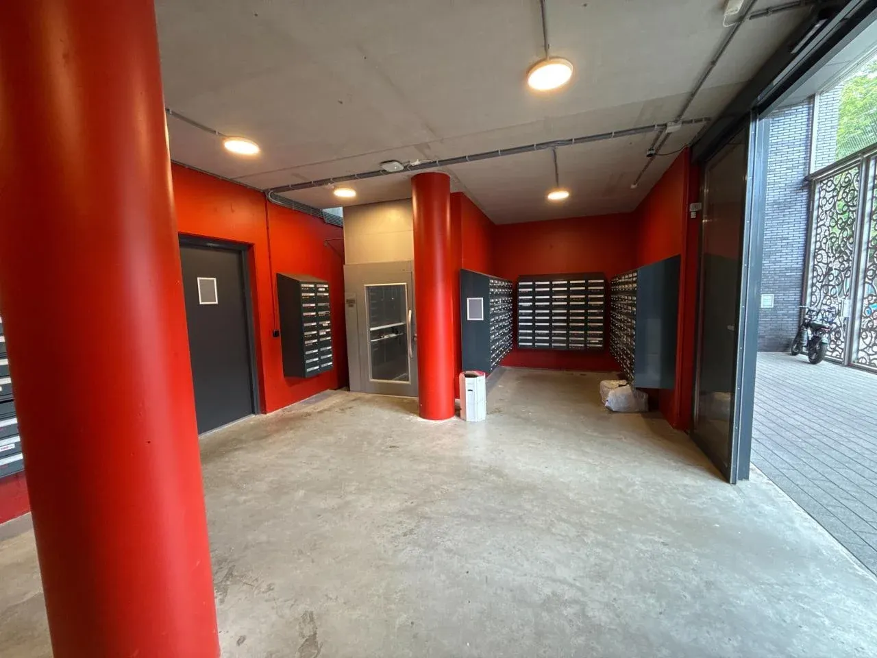 Studio te huur: August Allebéplein 140, Amsterdam