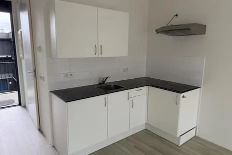 Studio te huur: August Allebéplein 494, Overtoomse Veld-Zuid Amsterdam