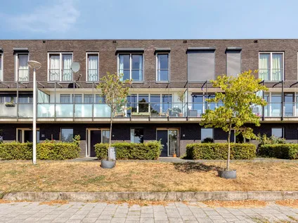Terraced house for sale: Augustalaan 30, Het Fort Bergen Op Zoom