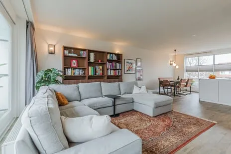 Tussenwoning te koop: Augustalaan 30, Het Fort Bergen Op Zoom