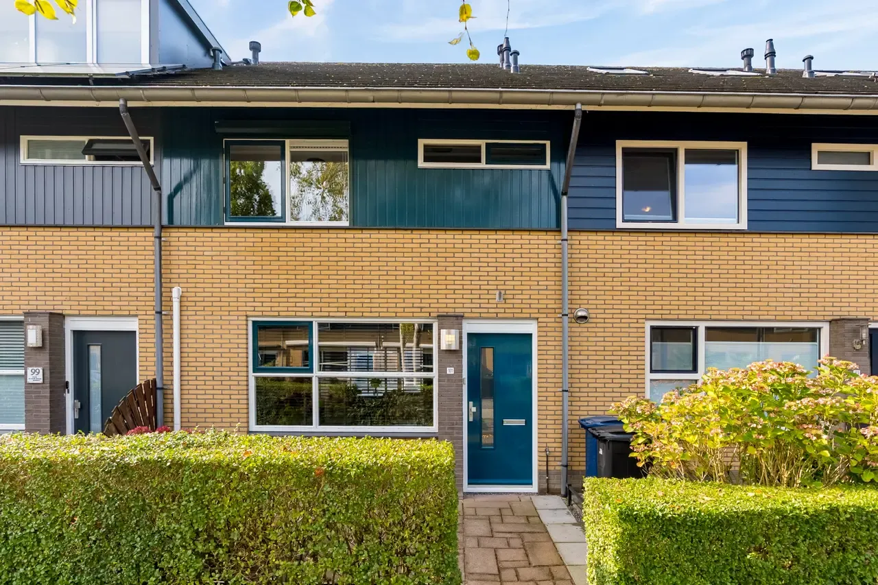 Tussenwoning te koop: Augustusstraat 101, Almere