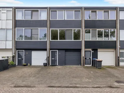 Tussenwoning te koop: Auskamplanden 75, Stroinkslanden-Zuid Enschede