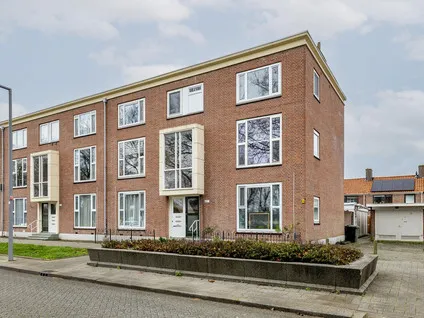 Appartement te koop: Aveling 83B, Hoogvliet Rotterdam