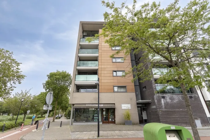 Appartement te koop: Avenue Carnisse 123, Meerwede Zuidoost Barendrecht
