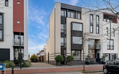 Appartement te koop: Avenue Carnisse 69, Meerwede Zuidoost Barendrecht