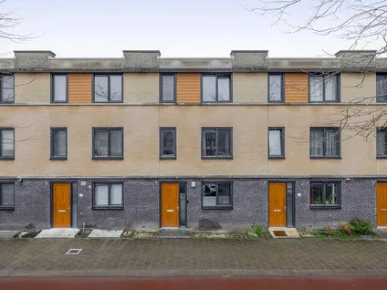 Tussenwoning te koop: Avenue Carré 62, Vrijenburg Barendrecht
