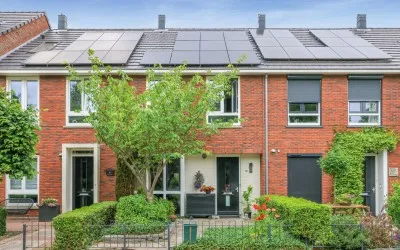 Tussenwoning te koop: Avenweide 14, De Citadel Heemskerk