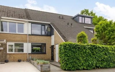 Tussenwoning te koop: Avondroodstraat 30, 't Hofke Eindhoven
