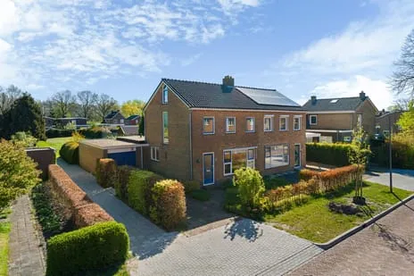 Hoekwoning te koop: Azaleastraat 16, Noord Heerenveen