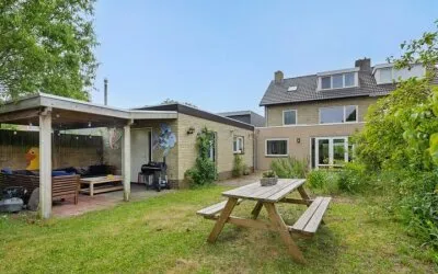 Twee-onder-één-kap te koop: Azaleastraat 3, t Ven Rosmalen