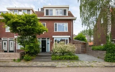 Hoekwoning te koop: Azaleastraat 36, Duivendrecht Duivendrecht