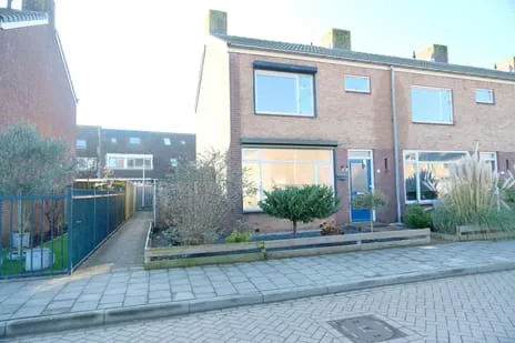 Hoekwoning te koop: Azaleastraat 60, Achter de Pijp Leerdam