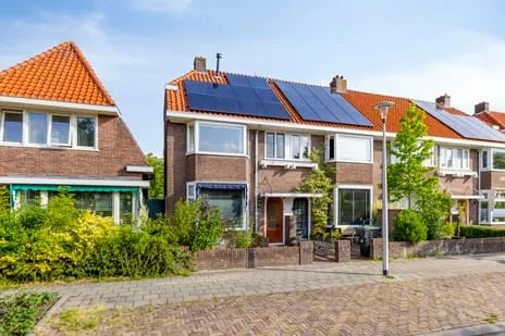 Hoekwoning te koop: Azaleastraat 69, Leeuwarden