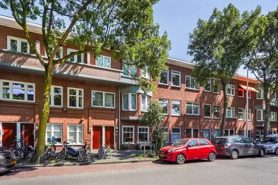 Appartement te koop: Azaleastraat 69, Bloemenbuurt-Oost 'S-Gravenhage