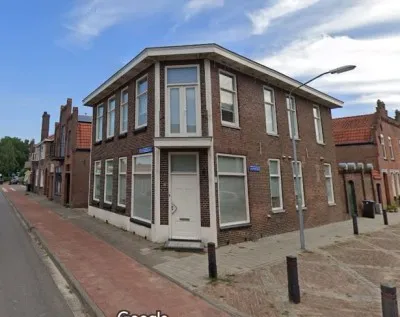 Twee-onder-één-kap te koop: Azelmastraat 1, Centrum Zevenbergen
