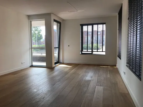 Woning te huur: B. Merkelbachsingel, Elzenhagen-Noord Amsterdam