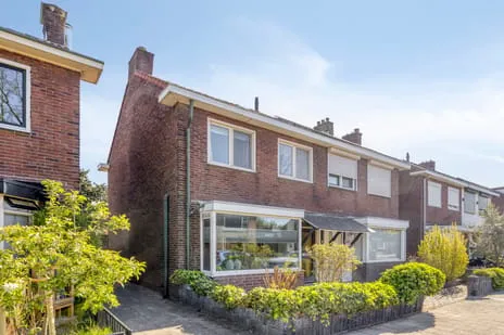 Twee-onder-één-kap te koop: B.W. ter Kuilestraat 236, Stevenfenne Enschede
