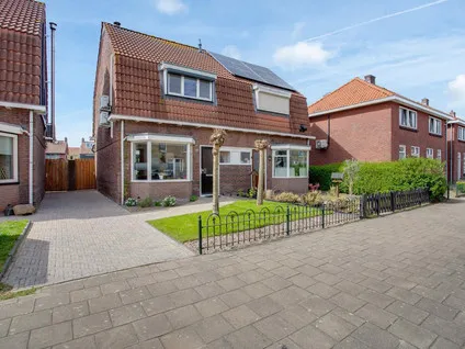 Twee-onder-één-kap te koop: B.W. ter Kuilestraat 95, Stevenfenne Enschede