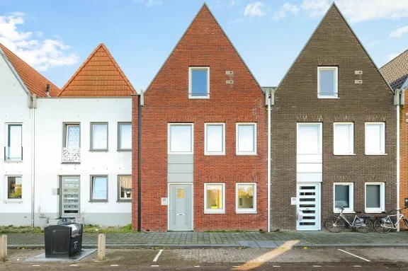 Tussenwoning te huur: Baak van Petten 37, De Baken Amersfoort